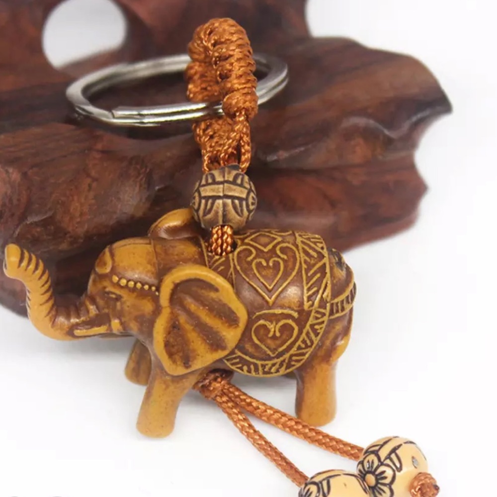 Vintage cute elephant keychain gift